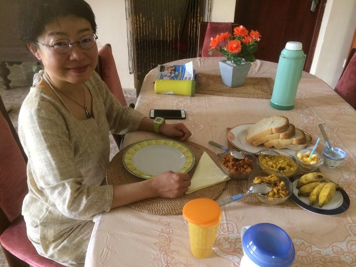Sugandi Inn Kochchikade Dış mekan fotoğraf
